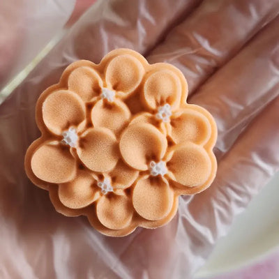 50g Mid-Autumn Festival Mooncake Mold with Floral Design - Lunqara 