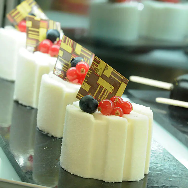 8-Cavity Striped Silicone Cake Mold for Baking